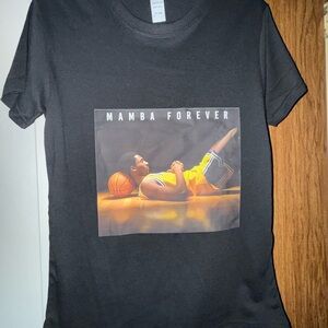 KOBE BRYANT Cool Black Mamba Forever Graphic T-Shirt Size S Brand New Condition